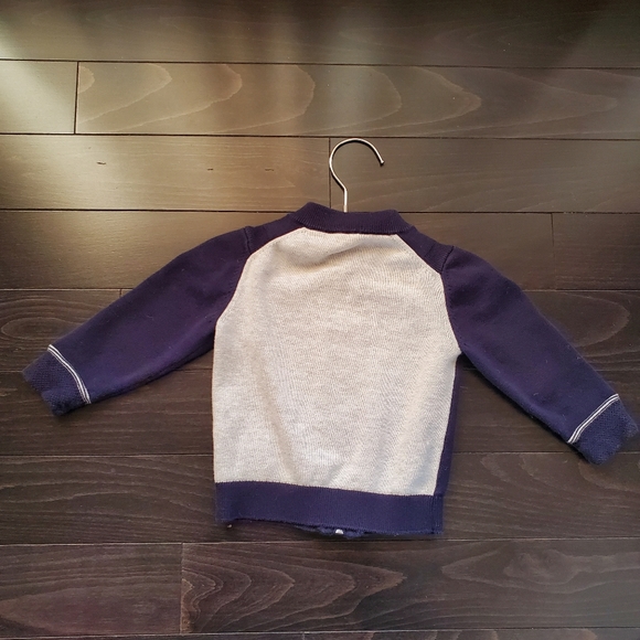 Authentic Hugo Boss Sweater - Picture 3 of 4